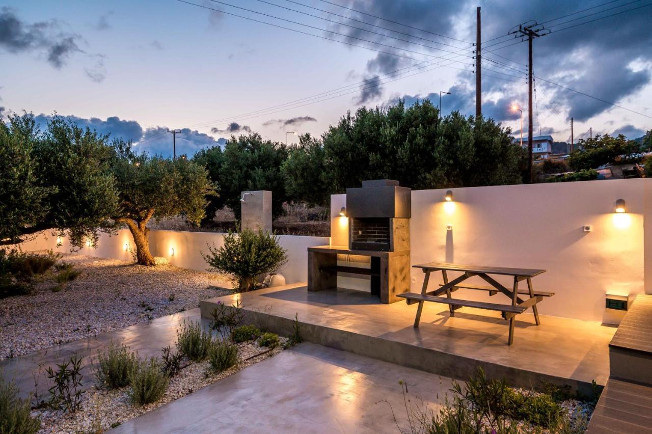 Nama Villa 250M From The Sea Makry Gialos  Exterior photo