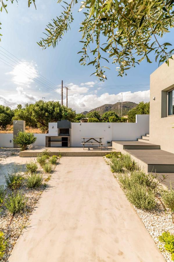 Nama Villa 250M From The Sea Makry Gialos  Exterior photo